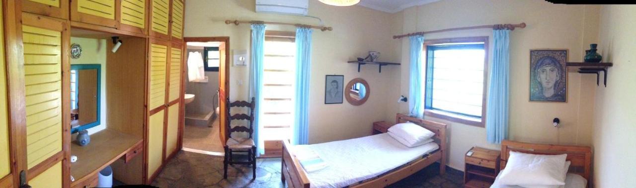 Secluded 1.8 Acre Garden Villa, For Exclusive Use With Stunning Views. Kalandra Екстериор снимка